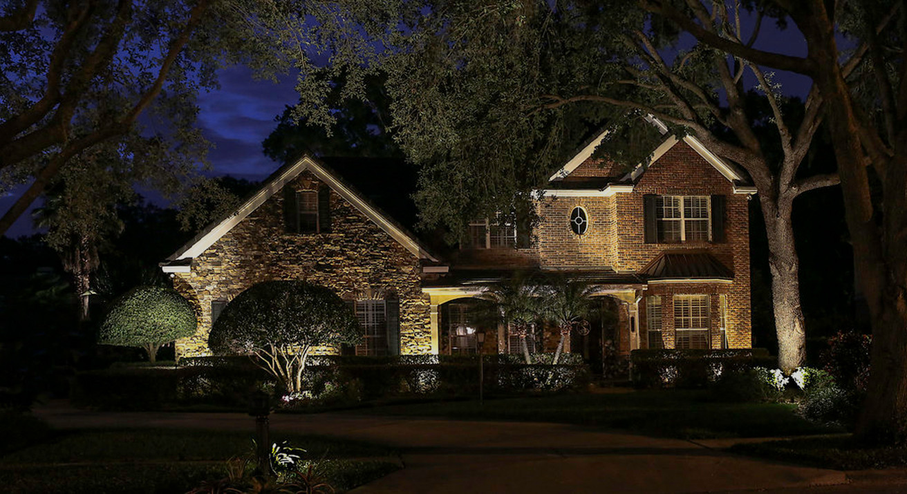 Bring Your Garden to Life with Top Outdoor Landscape Lights in Orlando, FL